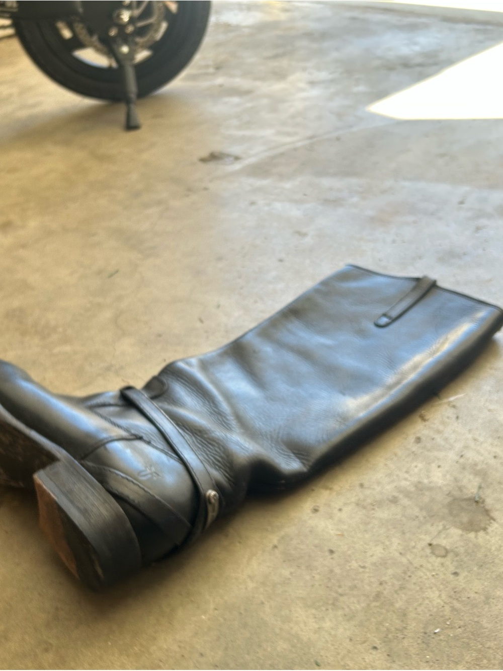 Frye Black Leather women’s Tall Riding Boot